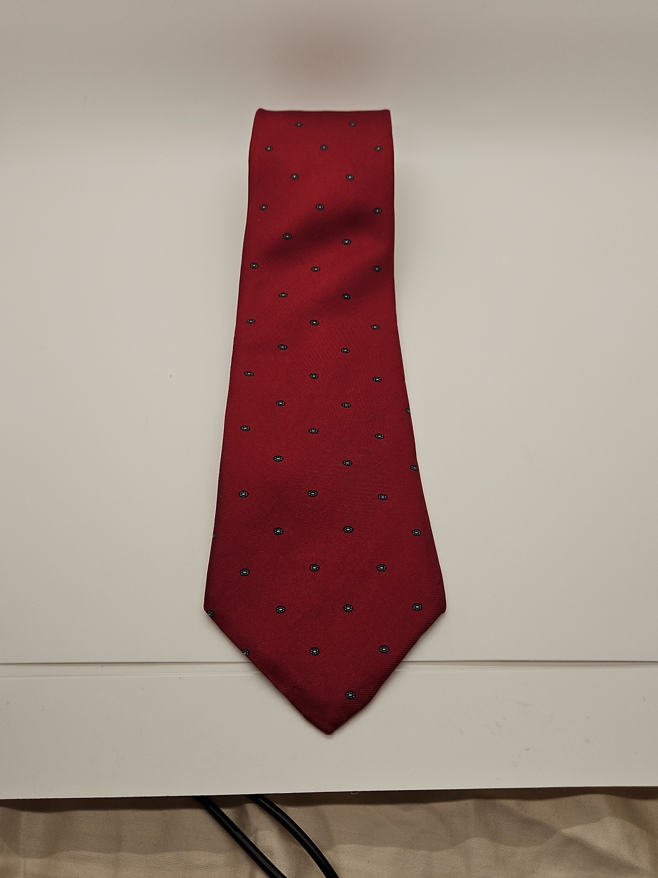 Dior Men's Designer Necktie Tie - Red Geometric Pattern